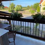 Platan Vendeghaz Balatongyörök