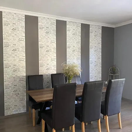 Platan Vendeghaz Apartmán *